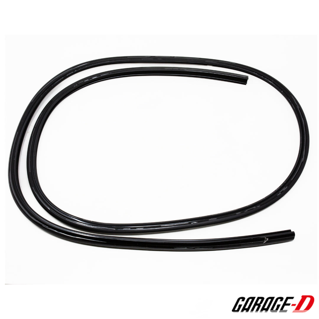 Nissan Skyline R34 4-Door Front Windscreen Moulding - GENUINE OEM