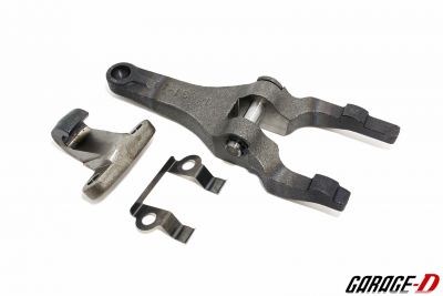 Toyota R154 Clutch Fork & Pivot - GENUINE OEM
